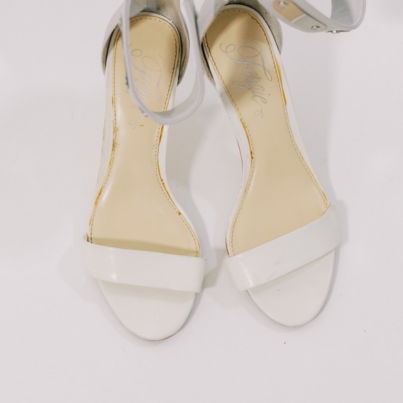 Dressy sandals with Ankle straps!! - Picture 3 of 7